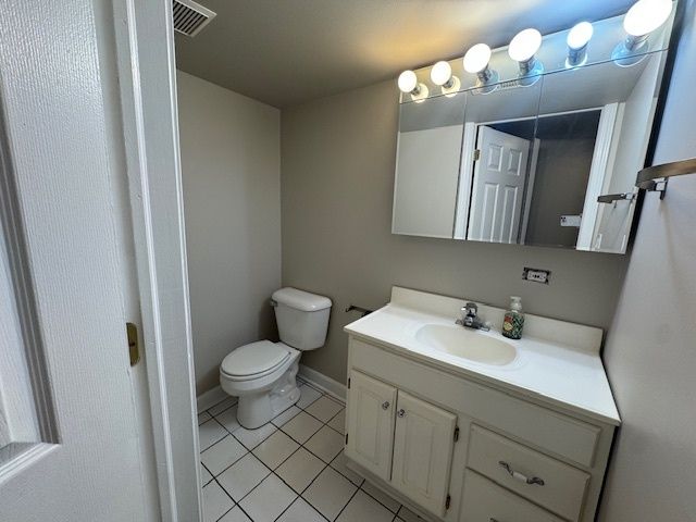3309 S Lowe Avenue, Chicago, IL 60616