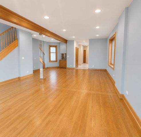 3309 S Lowe Avenue, Chicago, IL 60616