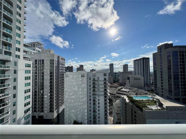 244 Biscayne Boulevard 2610, Miami, FL 33132