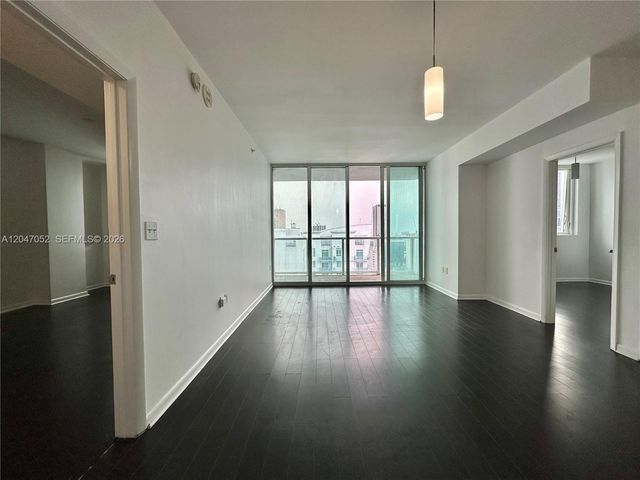244 Biscayne Boulevard 2610, Miami, FL 33132