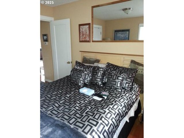 2605 Se 164TH Ave, Portland, OR 97236