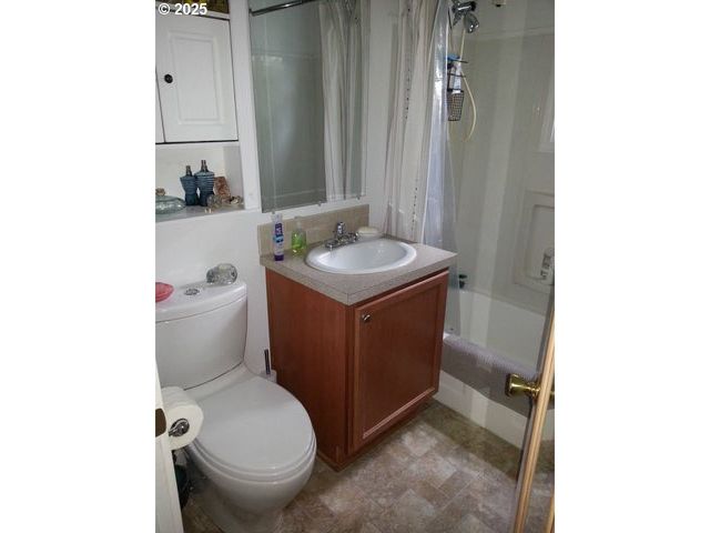 2605 Se 164TH Ave, Portland, OR 97236