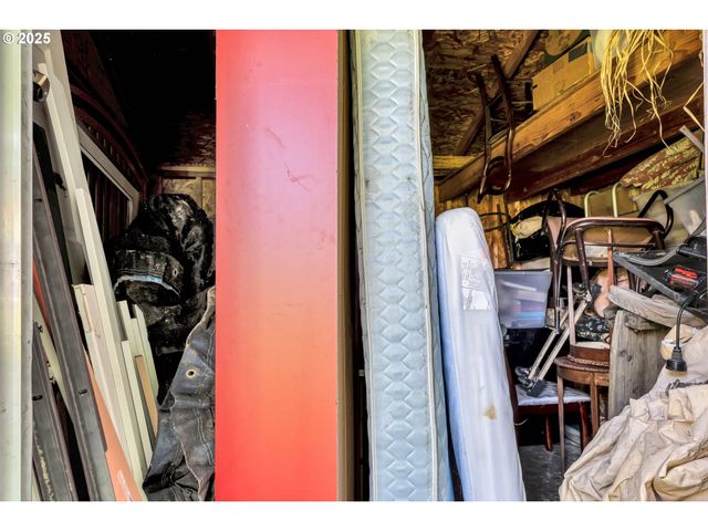 2605 Se 164TH Ave, Portland, OR 97236