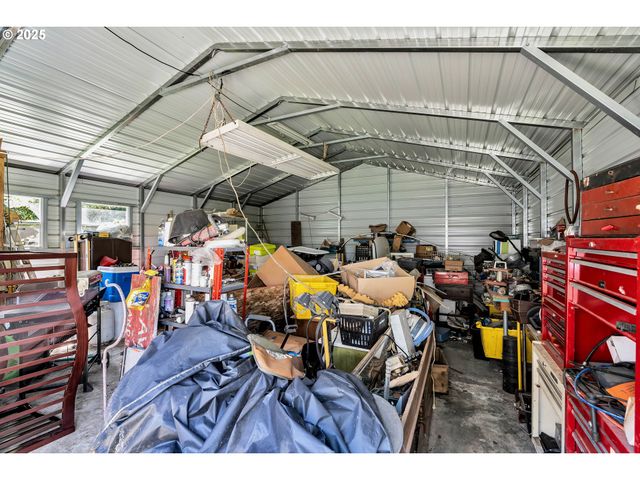 2605 Se 164TH Ave, Portland, OR 97236