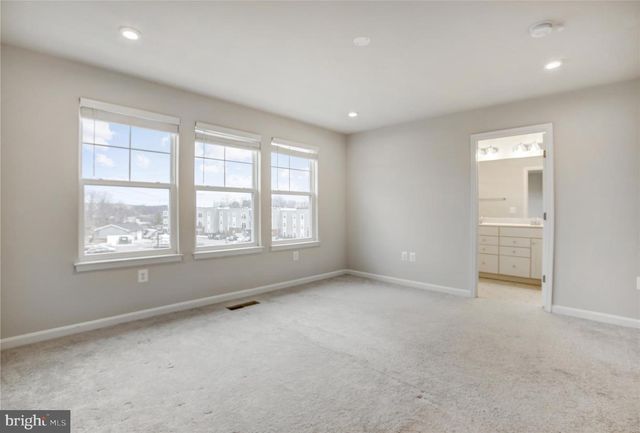 4016 SHIRE MEADOW LN, Triangle, VA 22172