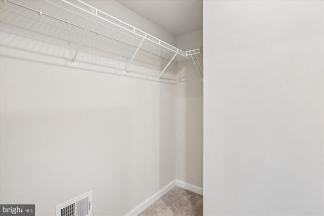 4016 SHIRE MEADOW LN, Triangle, VA 22172