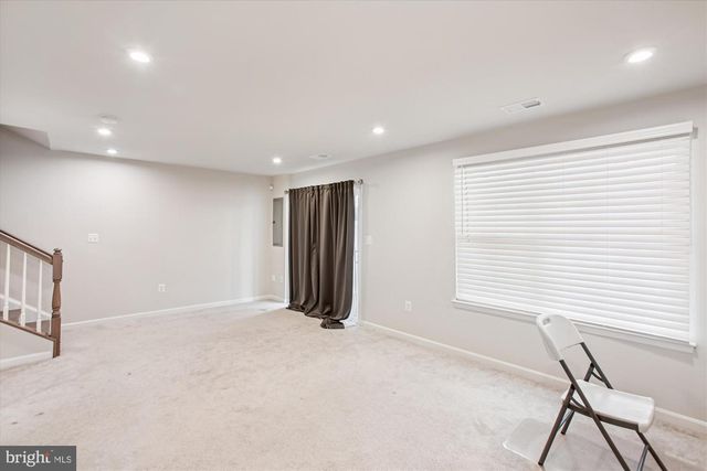 4016 SHIRE MEADOW LN, Triangle, VA 22172