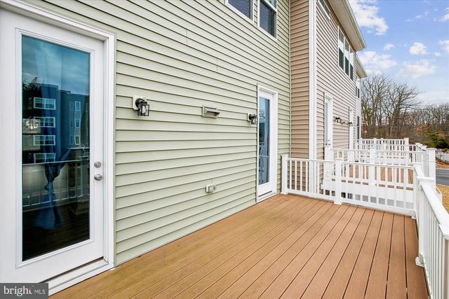 4016 SHIRE MEADOW LN, Triangle, VA 22172