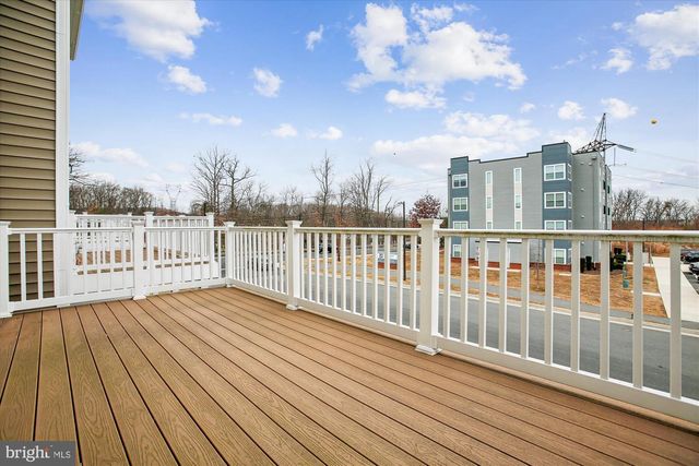 4016 SHIRE MEADOW LN, Triangle, VA 22172