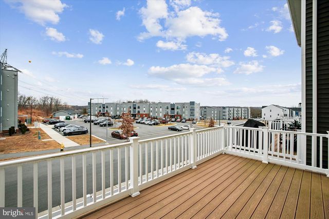 4016 SHIRE MEADOW LN, Triangle, VA 22172