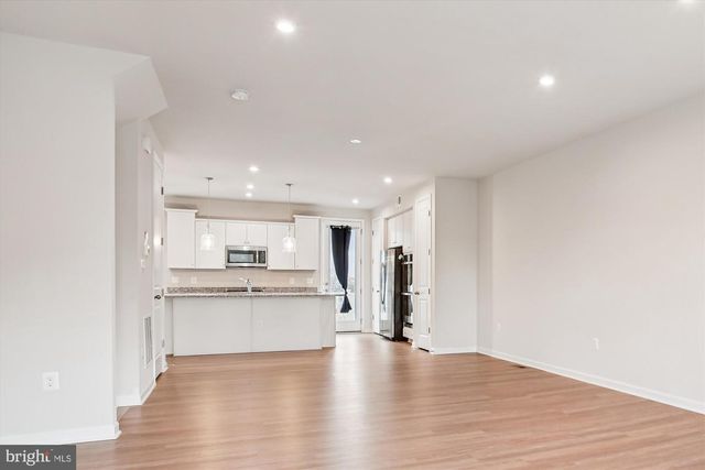 4016 SHIRE MEADOW LN, Triangle, VA 22172