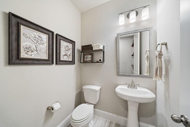 2010 Big Creek Way, Missouri City, TX 77459