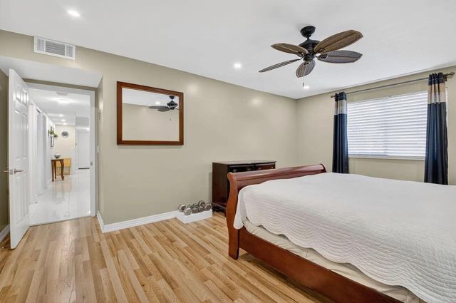 6342 LONGBOAT Lane W 201, Boca Raton, FL 33433