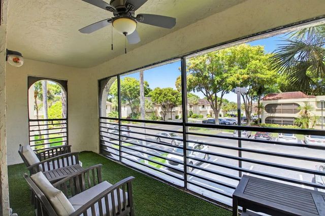 6342 LONGBOAT Lane W 201, Boca Raton, FL 33433
