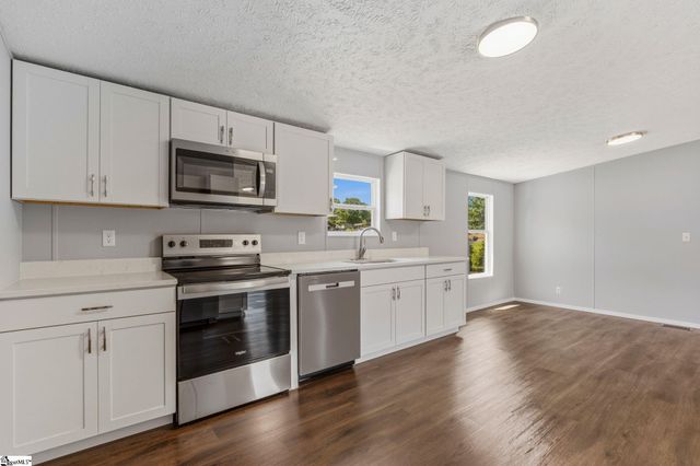 330 Tyger Fox Drive, Lyman, SC 29365