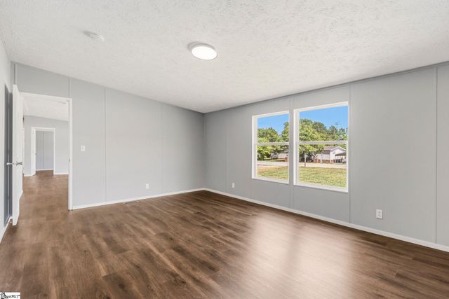 330 Tyger Fox Drive, Lyman, SC 29365