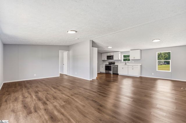 330 Tyger Fox Drive, Lyman, SC 29365