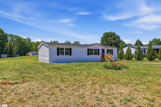 330 Tyger Fox Drive, Lyman, SC 29365