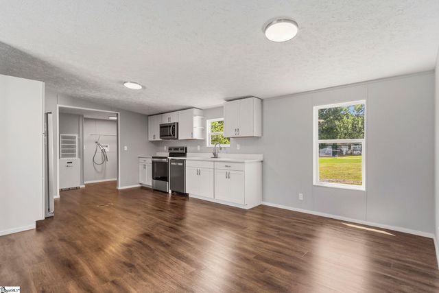 330 Tyger Fox Drive, Lyman, SC 29365
