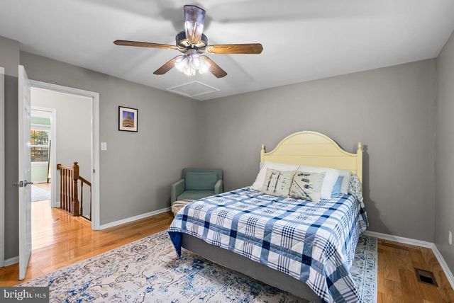 6045 CROWN ROYAL CIR, Alexandria, VA 22310