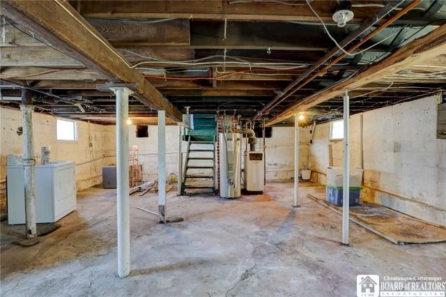 93 Summit Avenue, Jamestown, NY 14701