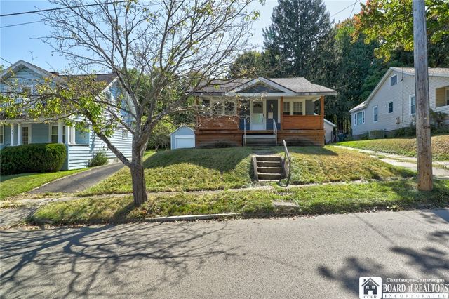 93 Summit Avenue, Jamestown, NY 14701