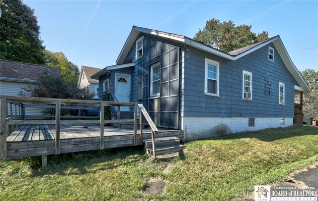 93 Summit Avenue, Jamestown, NY 14701