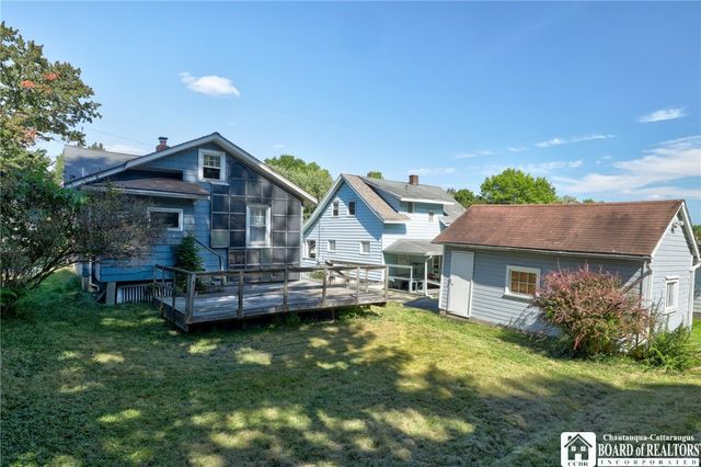 93 Summit Avenue, Jamestown, NY 14701