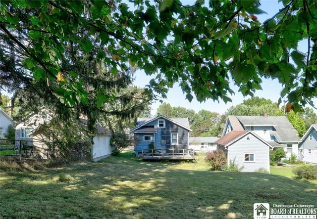 93 Summit Avenue, Jamestown, NY 14701