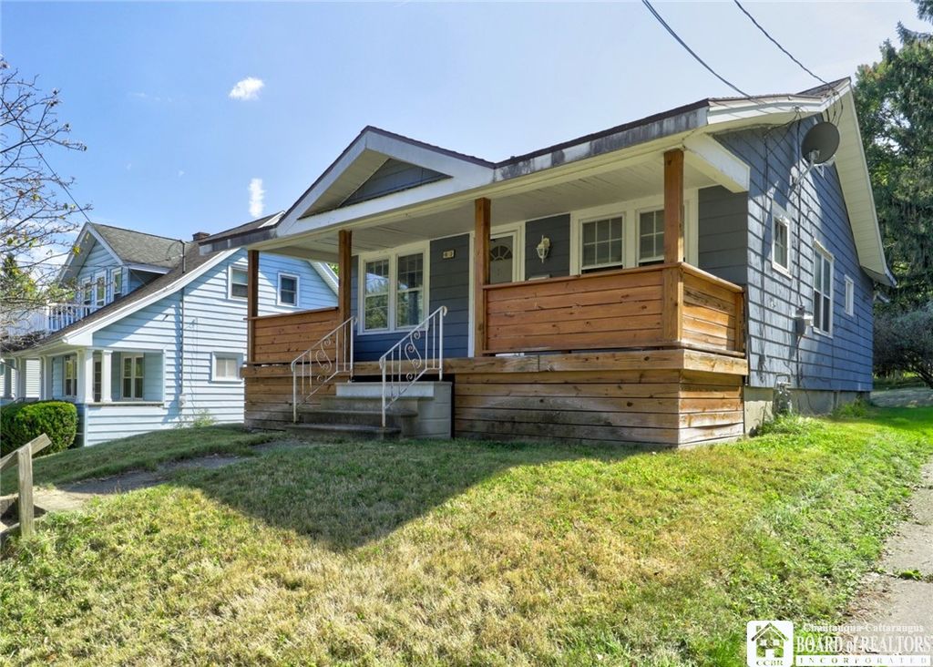 93 Summit Avenue, Jamestown, NY 14701