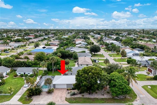 601 97th AVE N, Naples, FL 34108
