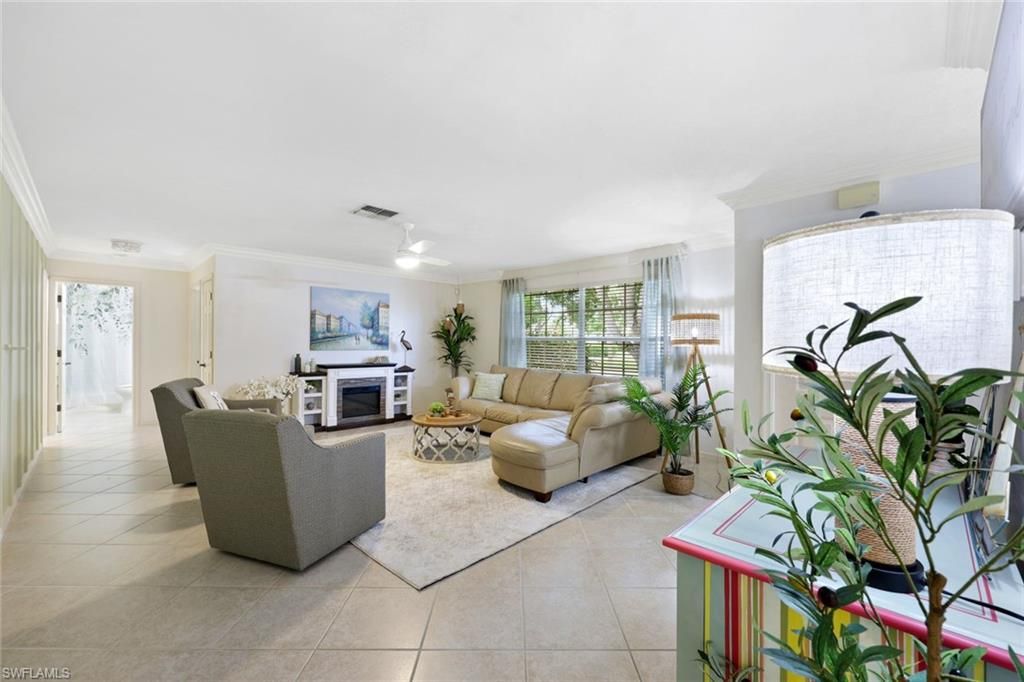 601 97th AVE N, NAPLES, FL 34108 — photo 5