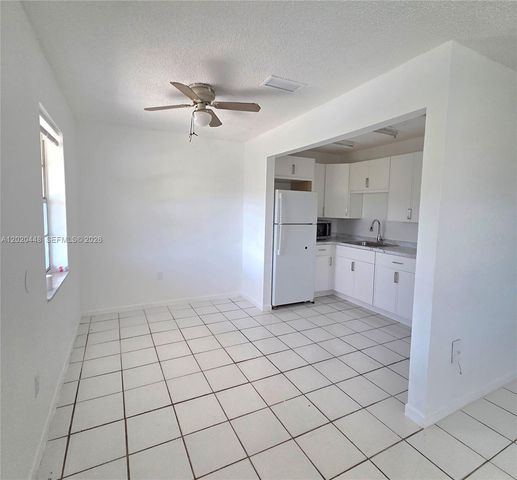 4030 SW 61st Ave 6, Davie, FL 33314