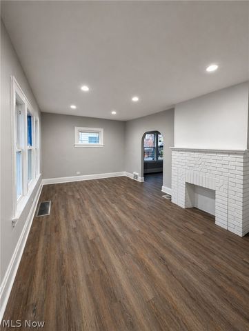 13316 Edgewood Avenue, Cleveland, OH 44105