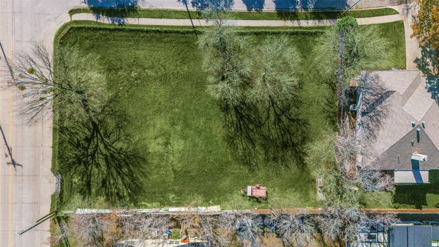 309 N Main Street, Grapevine, TX 76051