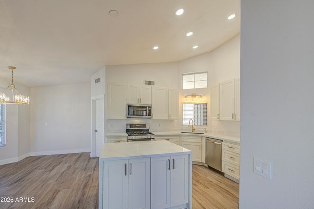 14672 W WHITTON Avenue, Goodyear, AZ 85395