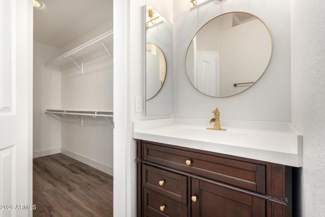 14672 W WHITTON Avenue, Goodyear, AZ 85395