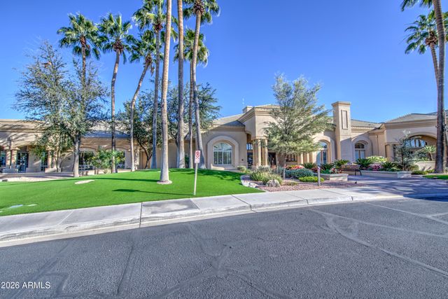 14672 W WHITTON Avenue, Goodyear, AZ 85395