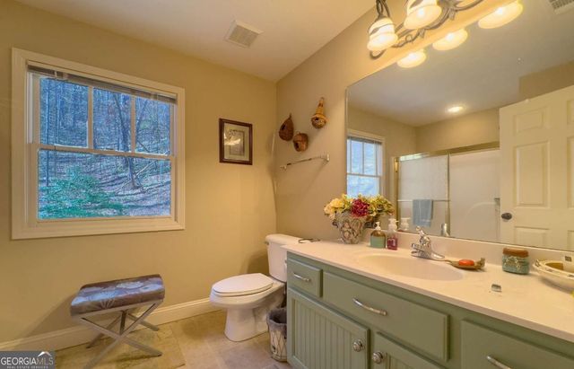 526 Garland Ridge Drive, Hayesville, NC 28904