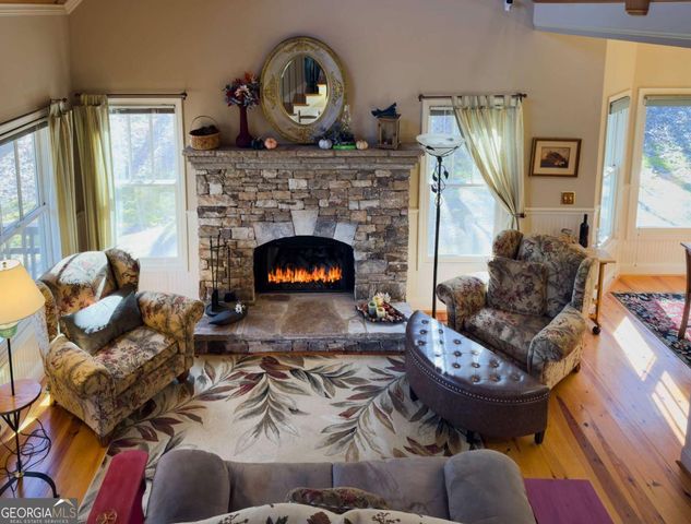 526 Garland Ridge Drive, Hayesville, NC 28904