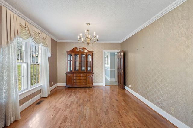 726 Georgia Avenue, Etowah, TN 37331