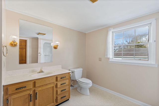 726 Georgia Avenue, Etowah, TN 37331