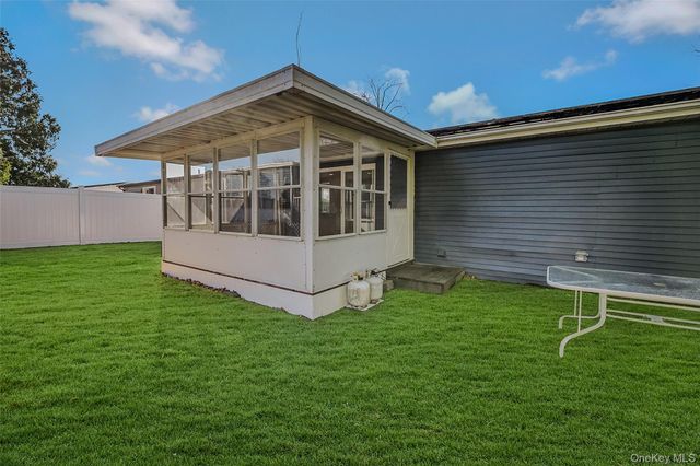 23 Limetree Drive, Manorville, NY 11949