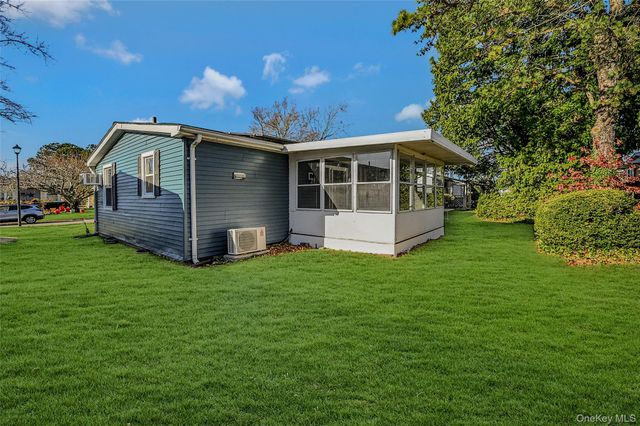 23 Limetree Drive, Manorville, NY 11949