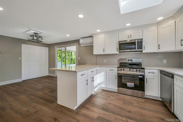 23 Limetree Drive, Manorville, NY 11949