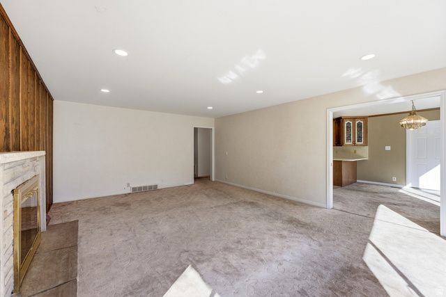 3725 S MILLCREST RD, Millcreek, UT 84109