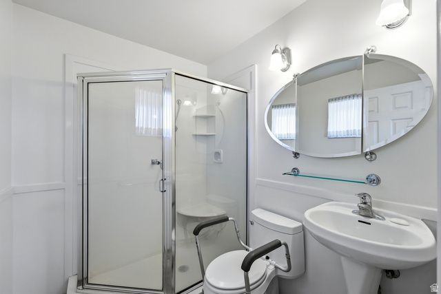 3725 S MILLCREST RD, Millcreek, UT 84109