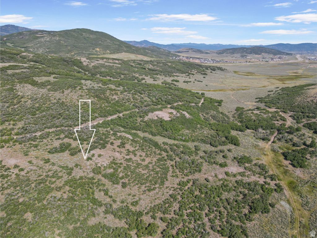Image 13 of property listing at 12114 N EAST PARK DR, Heber City, UT 84032