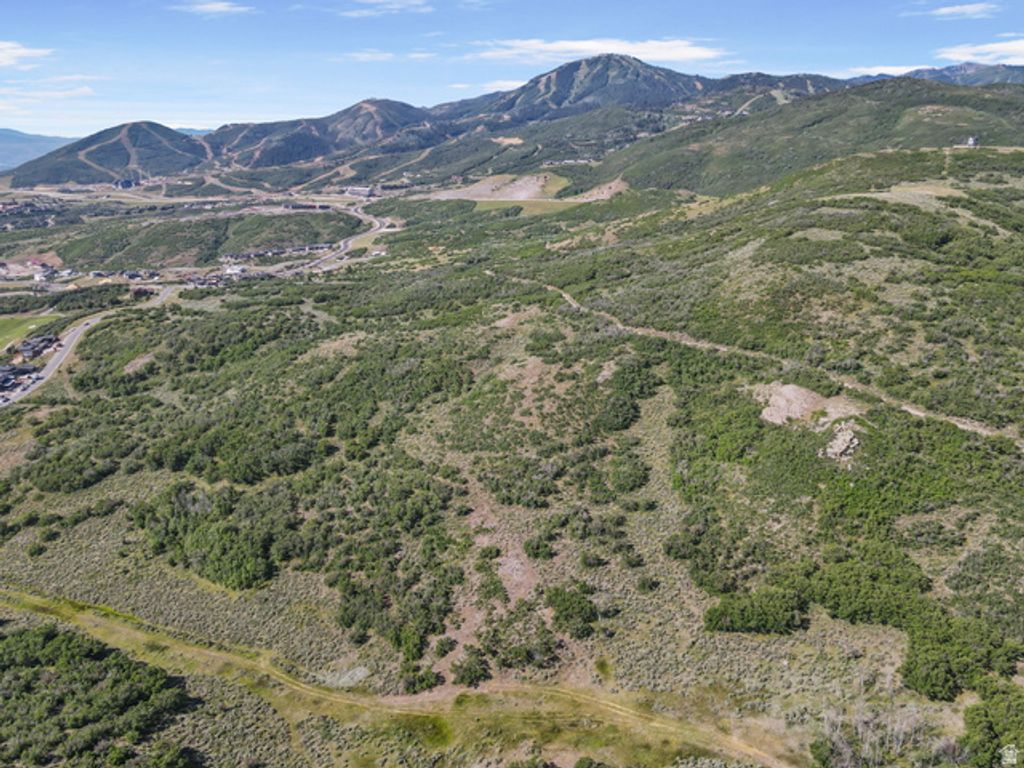 Image 16 of property listing at 12114 N EAST PARK DR, Heber City, UT 84032