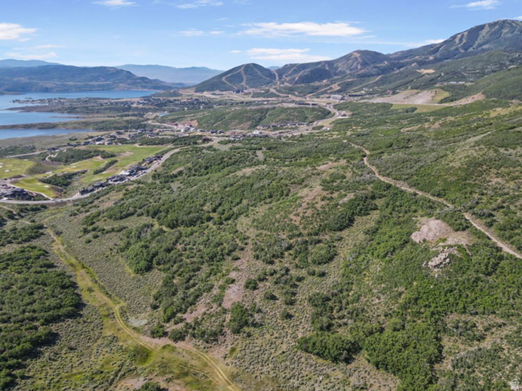 Image 19 of property listing at 12114 N EAST PARK DR, Heber City, UT 84032